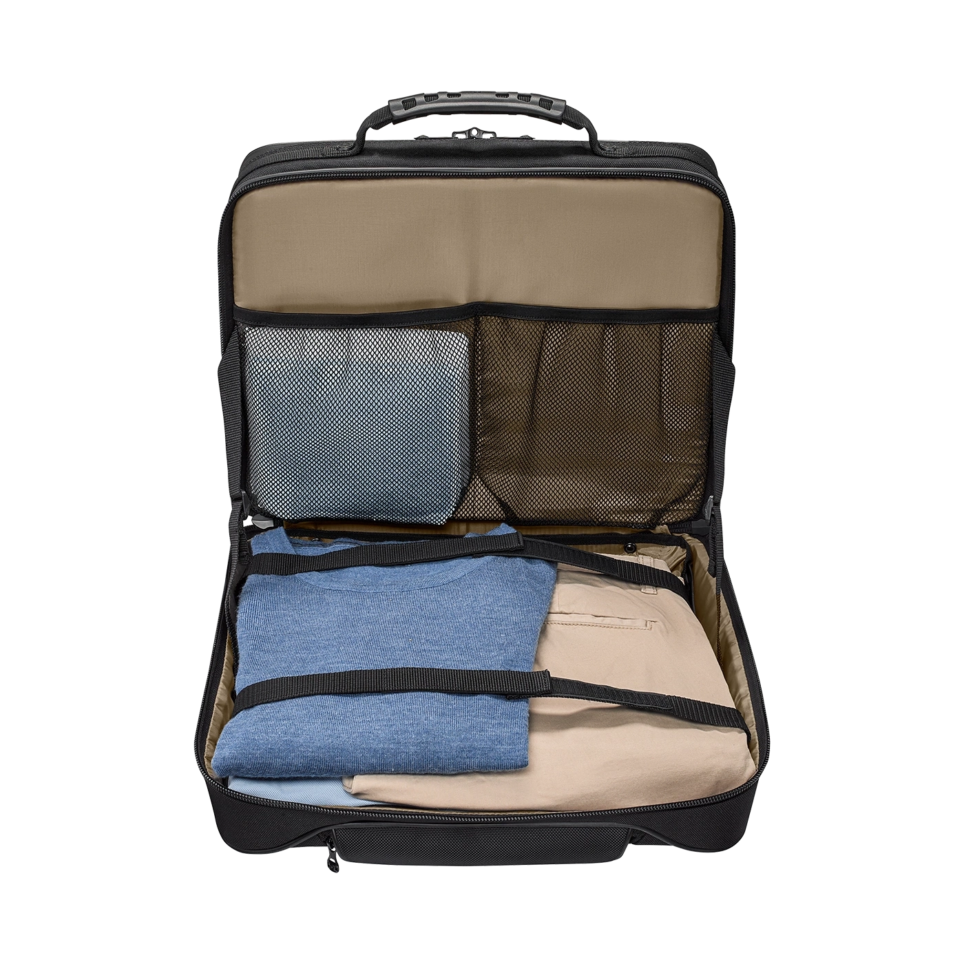 Offener Koffer mit Kleidung. Blaue Kleidung, beige Hose, schwarze Netztaschen.