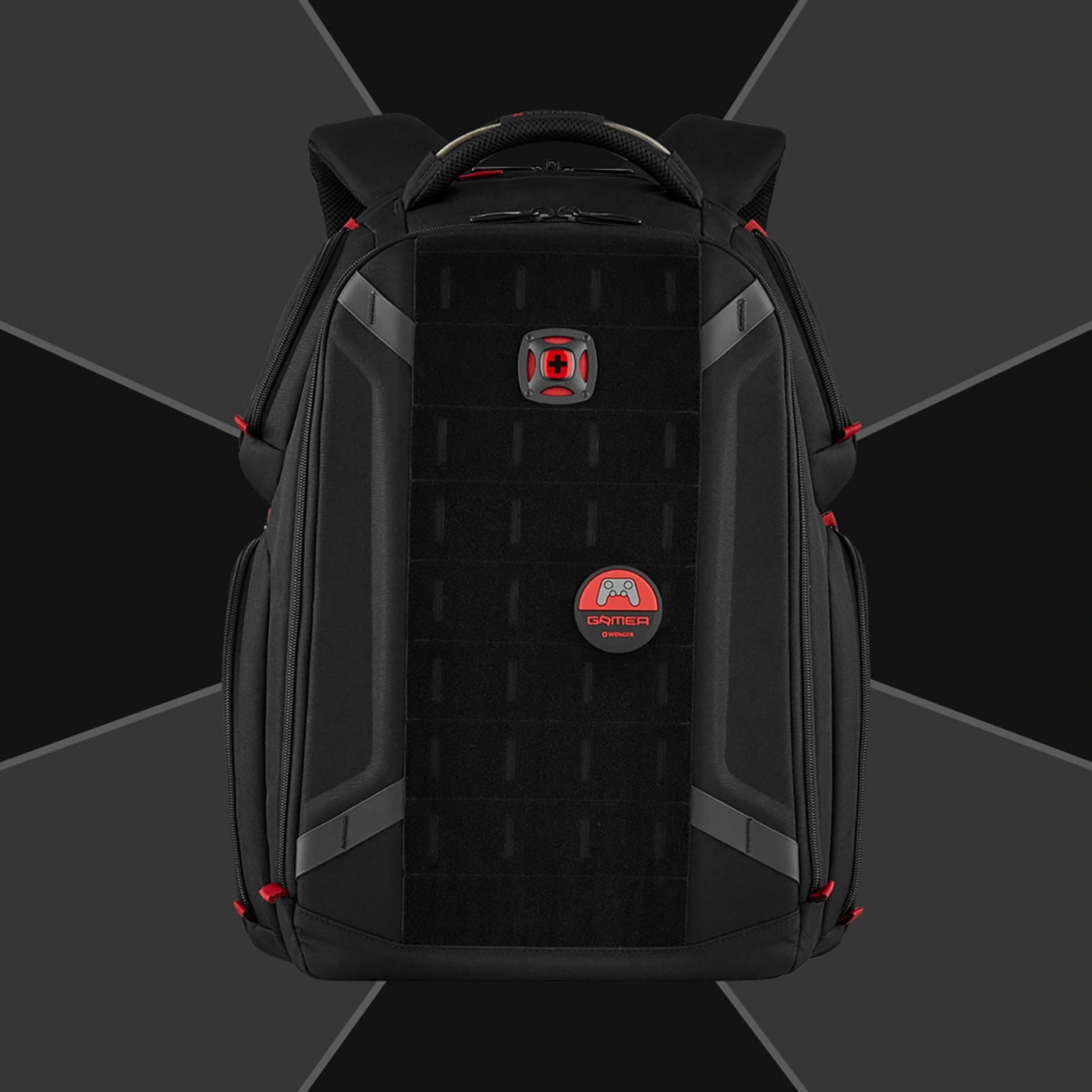 Schwarzer Gamer-Rucksack mit roten Akzenten und Logo auf schwarzem Hintergrund.