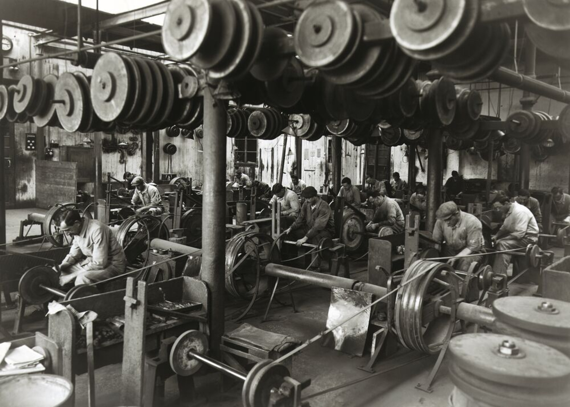 Medium_JPG-WENGER_History_5_1